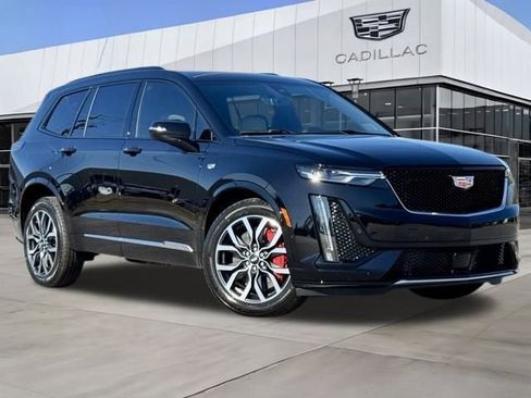 New 2025 Cadillac XT6 Sport w/ Technology Package image 2
