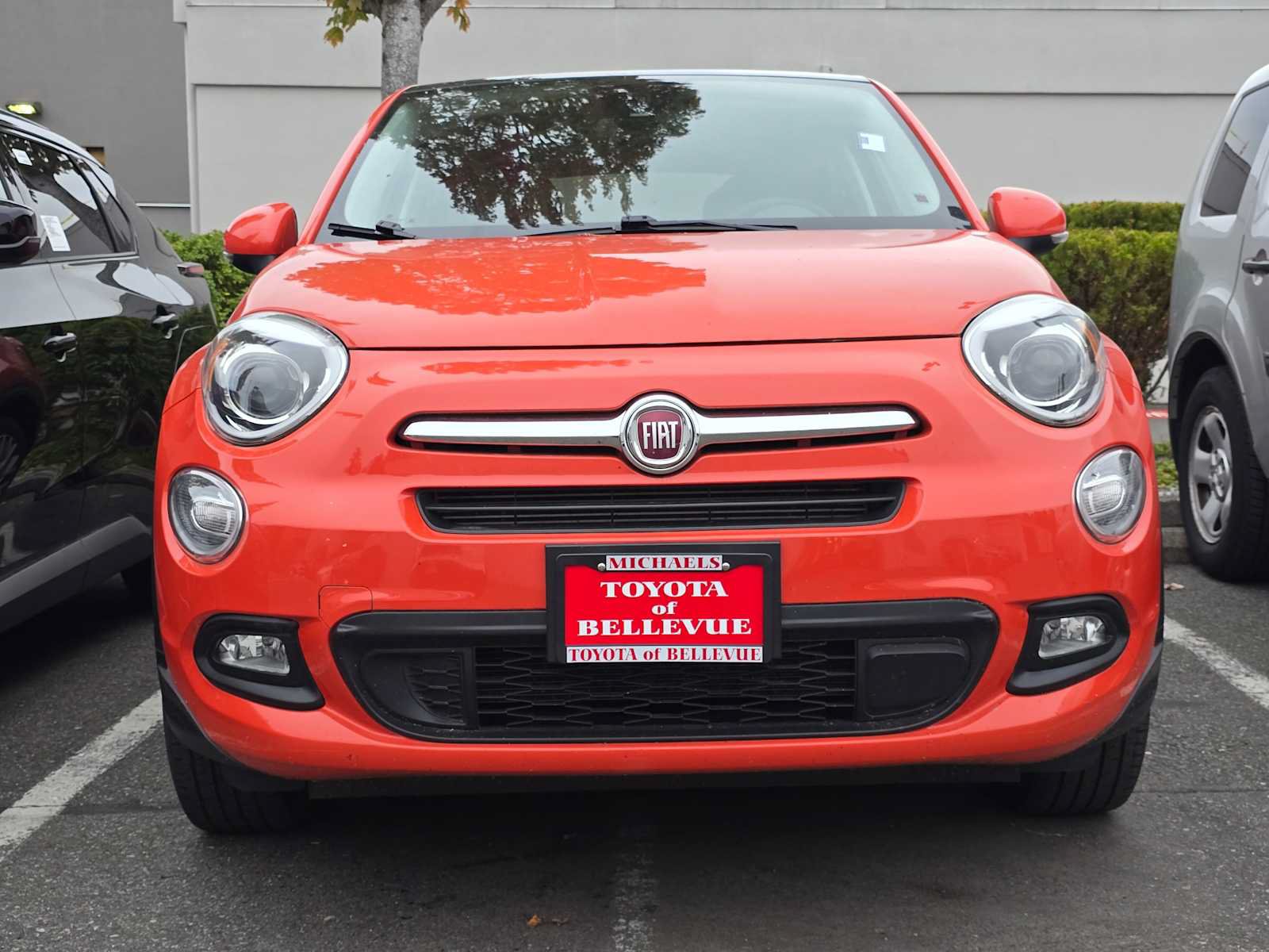 Used 2017 FIAT 500X Lounge w/ Lounge Premium Package (AWD) image 2