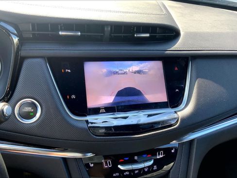 Used 2023 Cadillac XT6 Luxury FWD image 26