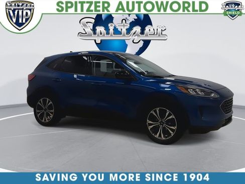 Used 2022 Ford Escape SE w/ SE Sport Appearance Package image 7