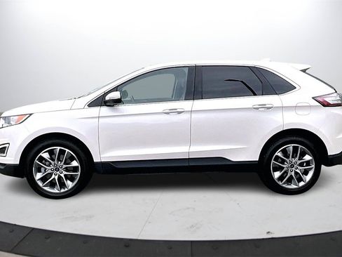 Used 2018 Ford Edge Titanium w/ Equipment Group 301A image 6