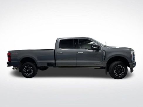 Used 2024 Ford F350 Platinum image 2