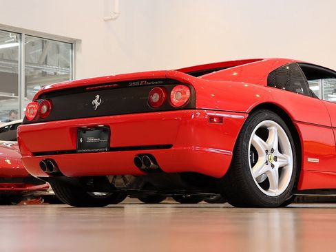 Used 1998 Ferrari F355 Berlinetta image 52