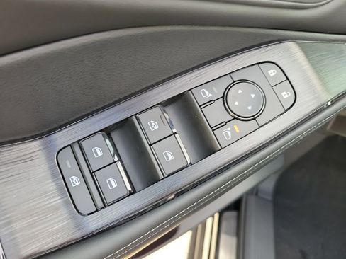 New 2026 Nissan Rogue SV FWD image 18