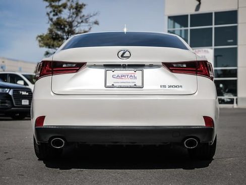 Used 2016 Lexus IS 200t RWD image 22