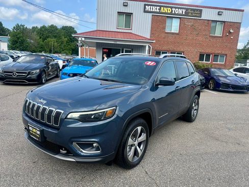 Used 2021 Jeep Cherokee Limited w/ Elite Package AWD/4WD image 1