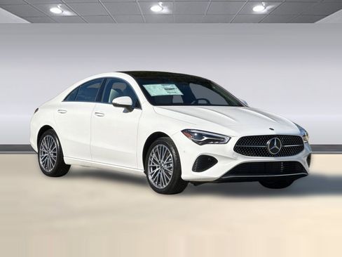 New 2025 Mercedes-Benz CLA 250 4MATIC image 7