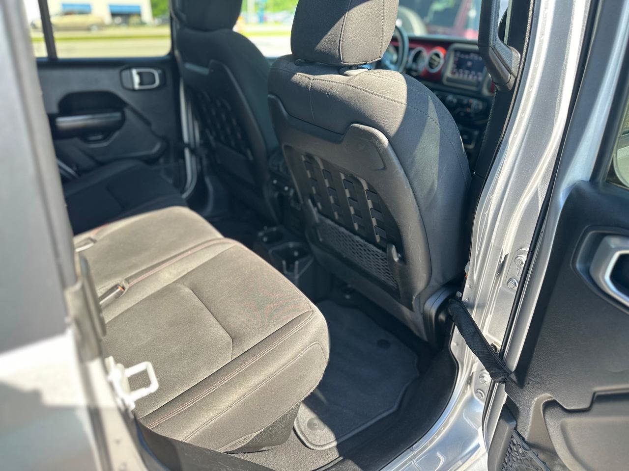 Used 2020 Jeep Gladiator Rubicon AWD/4WD image 13