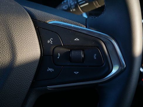 Used 2026 Chevrolet Trax ACTIV w/ Sunroof Package FWD image 20