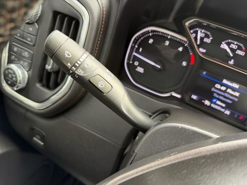 Used 2023 GMC Sierra 2500 AT4 image 52