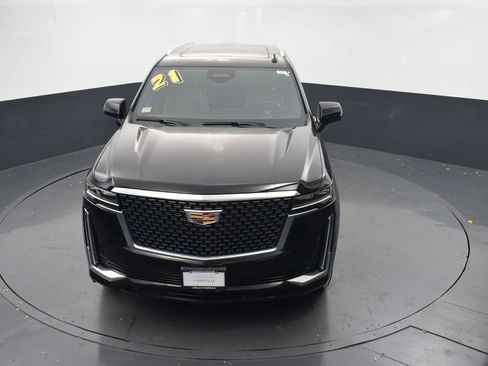 Used 2021 Cadillac Escalade Premium Luxury image 44