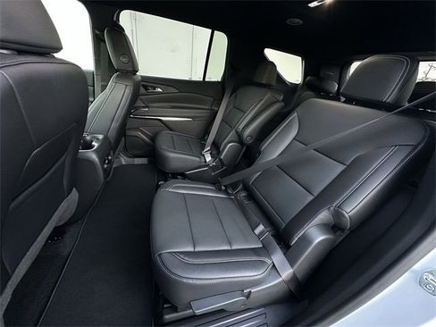New 2026 Chevrolet Traverse LT w/ Driver Confidence Package image 19