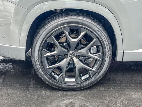 Used 2024 Lexus TX 500h AWD image 10