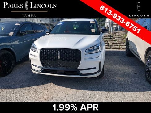 Certified 2025 Lincoln Corsair Reserve w/ Jet Appearance Package FWD image 7