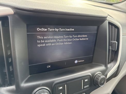 Used 2020 GMC Terrain SLT w/ Preferred Package image 23