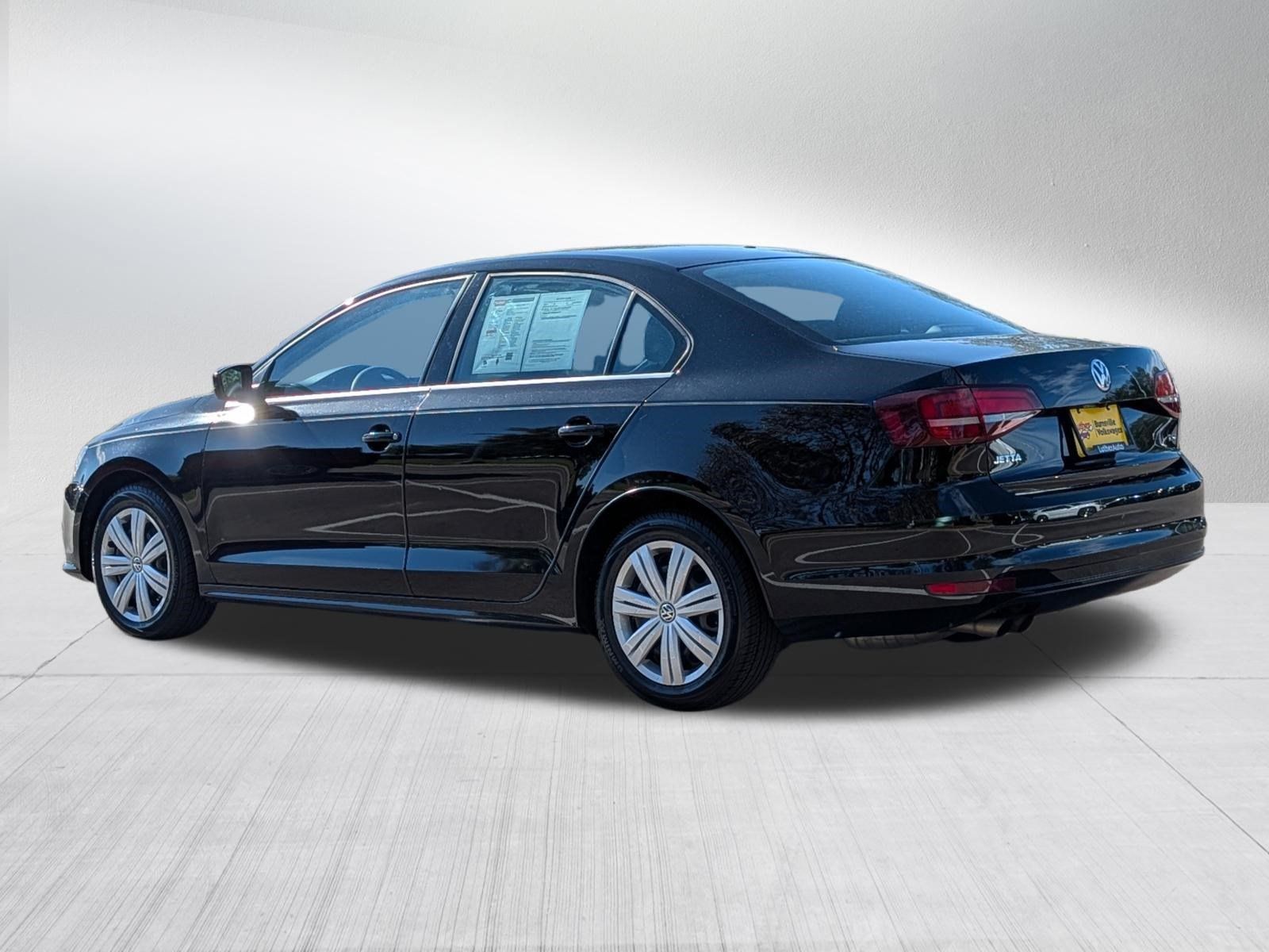 Used 2017 Volkswagen Jetta S FWD image 5
