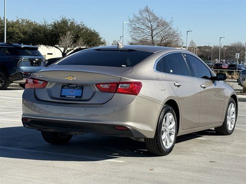 Certified 2025 Chevrolet Malibu LT image 4
