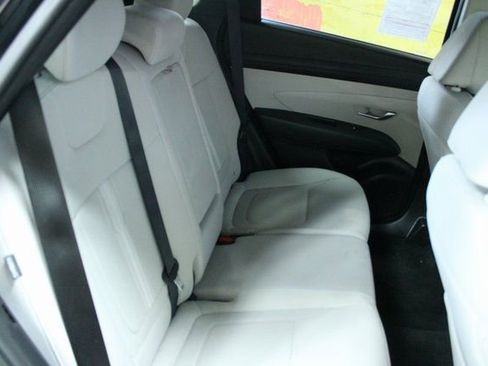 Used 2025 Hyundai Tucson SEL image 9