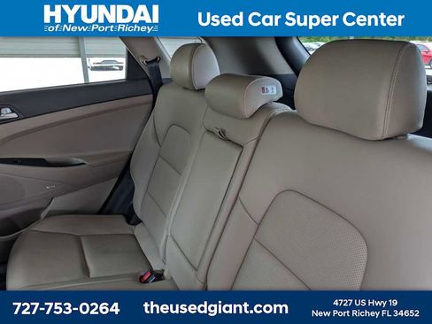 Used 2019 Hyundai Tucson Limited FWD image 15