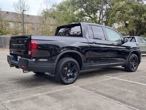 New 2026 Honda Ridgeline Black Edition image 4