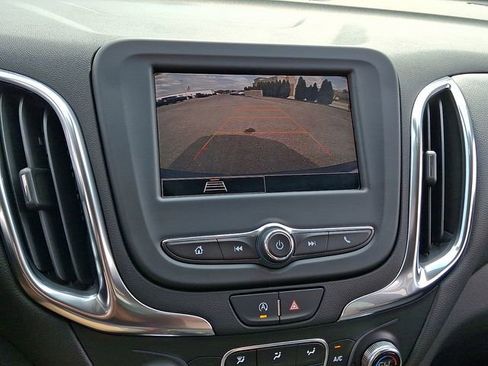 Certified 2024 Chevrolet Equinox LT w/ LPO, Floor Liner Package image 18