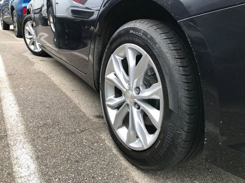 Used 2023 Chevrolet Malibu LT image 11