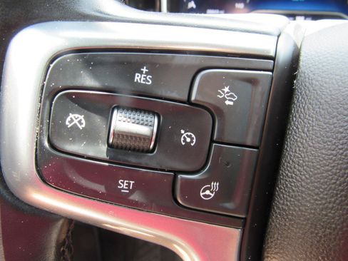 Used 2025 Chevrolet Silverado 2500 LT w/ Convenience Package AWD/4WD image 25