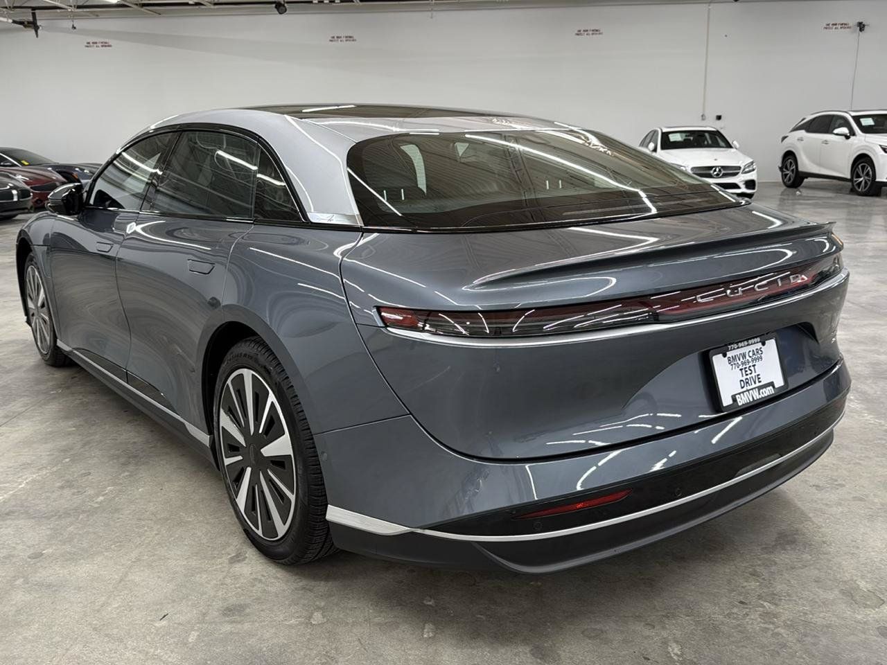 Used 2025 Lucid Air Touring AWD/4WD image 10