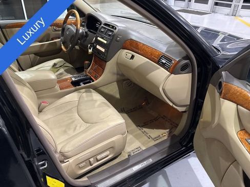 Used 2004 Lexus LS 430 RWD image 36