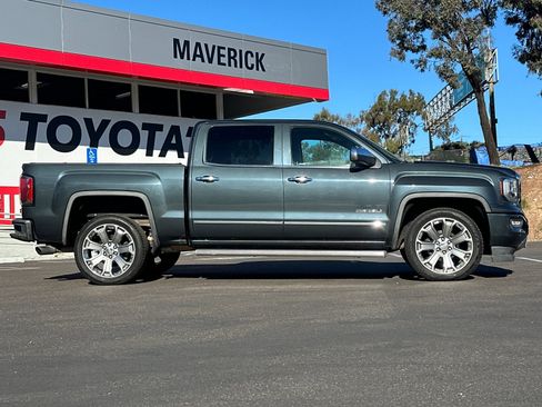 Used 2017 GMC Sierra 1500 Denali w/ Denali Ultimate Package image 6