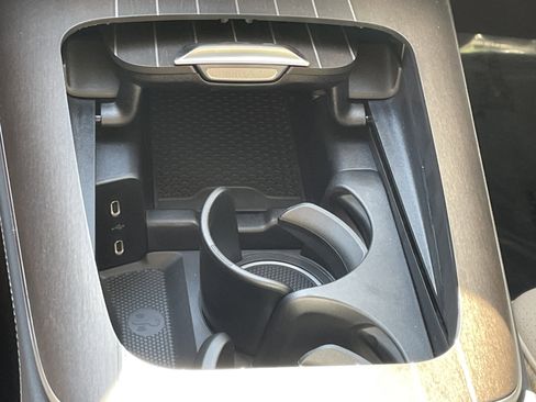 New 2026 Mercedes-Benz E 450 4MATIC Sedan image 32