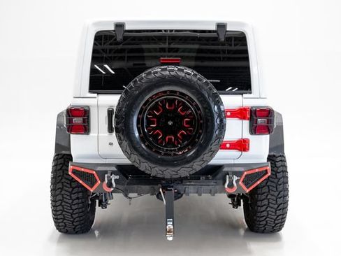 Used 2018 Jeep Wrangler Unlimited Rubicon AWD/4WD image 33