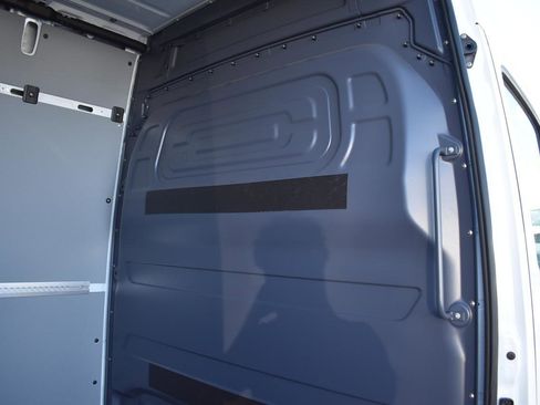 New 2025 Mercedes-Benz Sprinter 2500 image 9