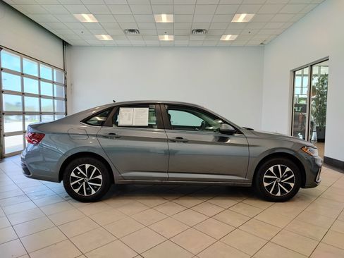 Used 2026 Volkswagen Jetta S FWD image 2
