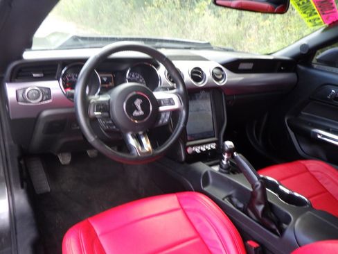 Used 2016 Ford Mustang GT image 13