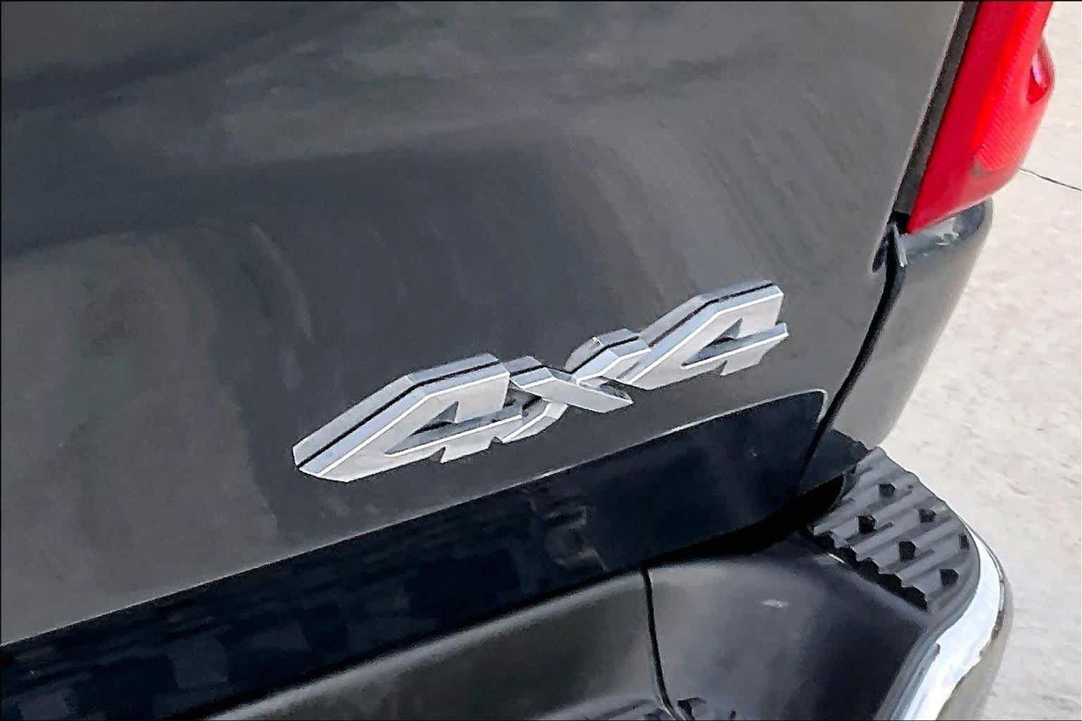 Used 2025 RAM 1500 Big Horn AWD/4WD image 10