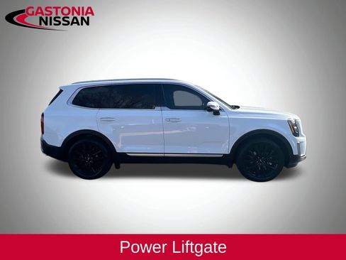 Used 2022 Kia Telluride SX w/ Towing Package image 10