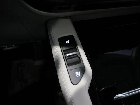 Used 2022 Kia Telluride SX w/ SX Prestige Package AWD/4WD image 34
