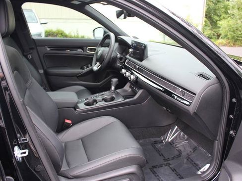 Used 2025 Honda Civic Sport Touring image 10