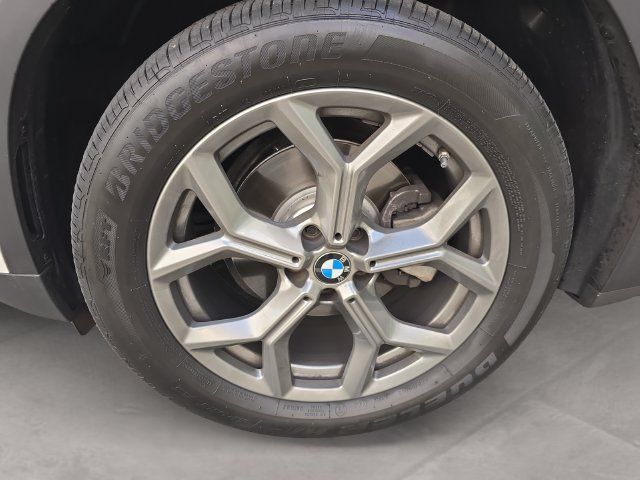 Used 2023 BMW X3 xDrive30i w/ Premium Package AWD/4WD image 14