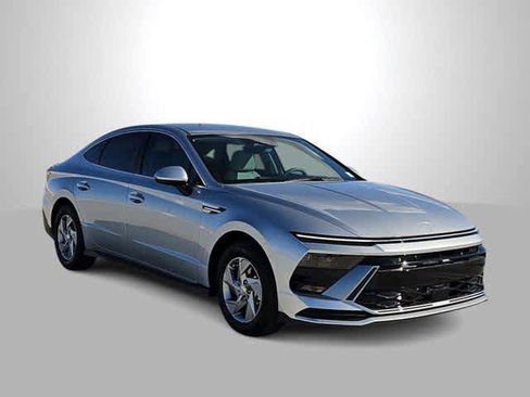 New 2026 Hyundai Sonata SE image 2