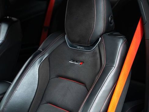 Used 2017 Chevrolet Camaro ZL1 RWD image 21