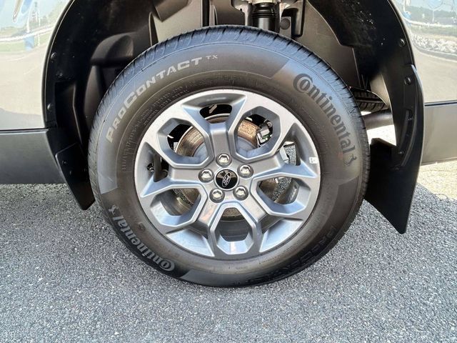Certified 2026 Ford Maverick XLT w/ Equipment Group 301A AWD/4WD image 3