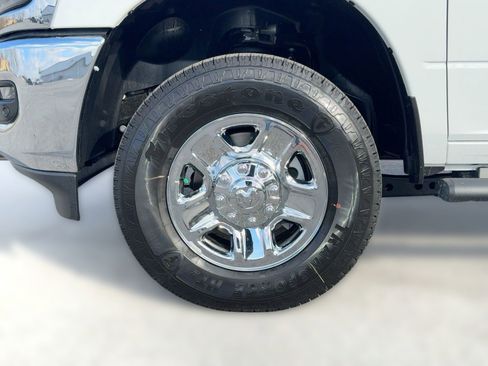 New 2026 RAM 3500 Tradesman image 10