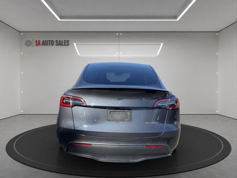 Used 2022 Tesla Model Y Performance AWD/4WD image 4