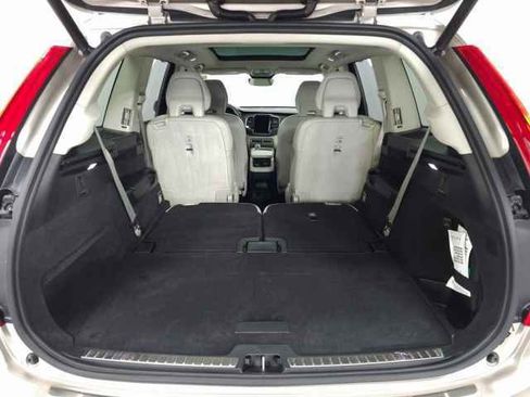 Certified 2024 Volvo XC90 B6 Ultimate w/ Protection Package Premier image 9