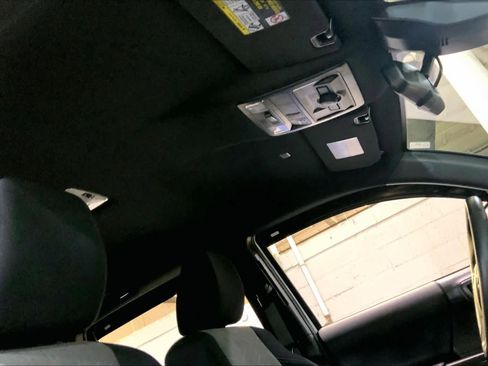 Used 2023 Toyota Tacoma TRD Off-Road image 14