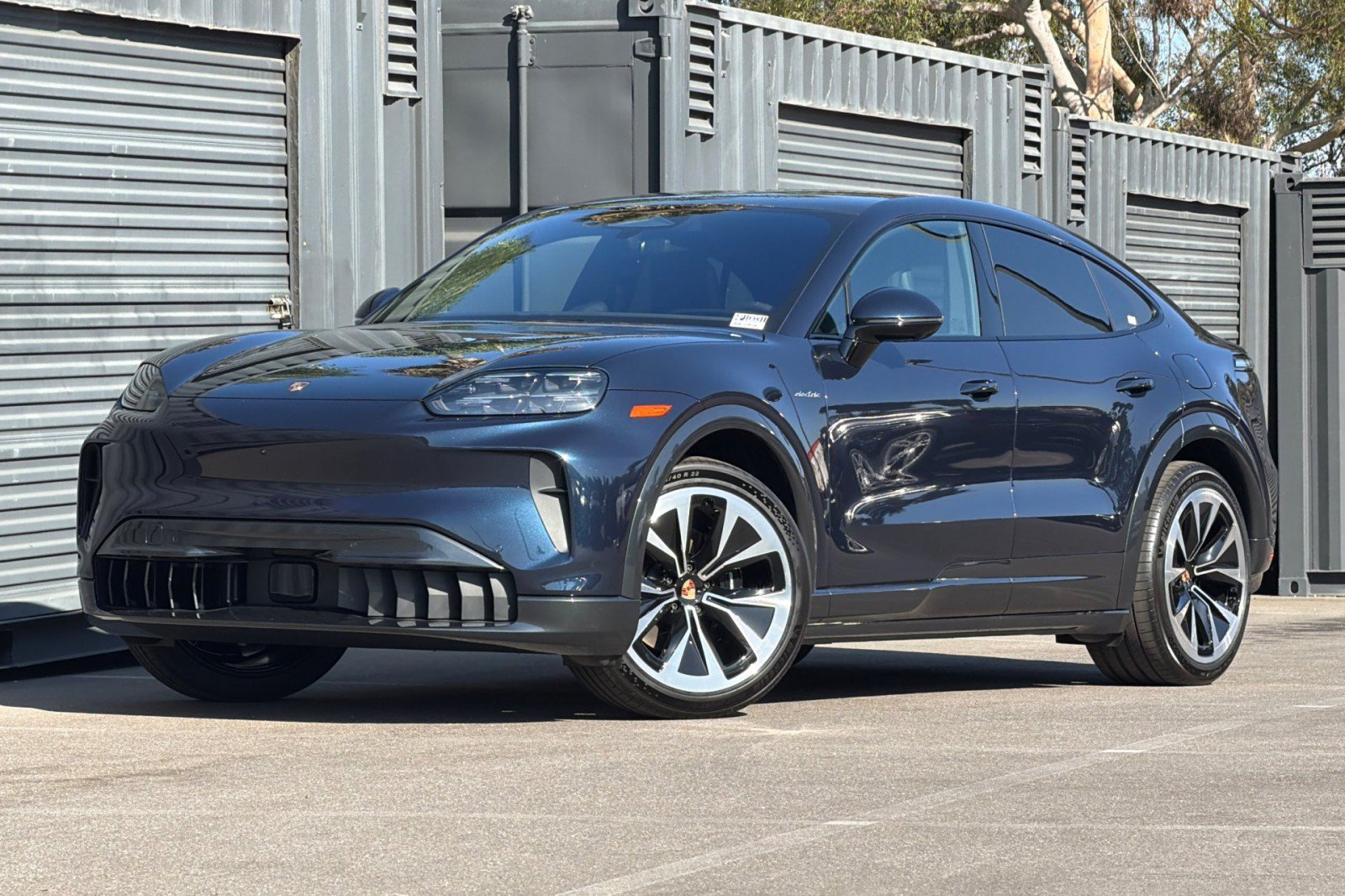 Used 2026 Porsche Cayenne Electric Coupe AWD/4WD image 1