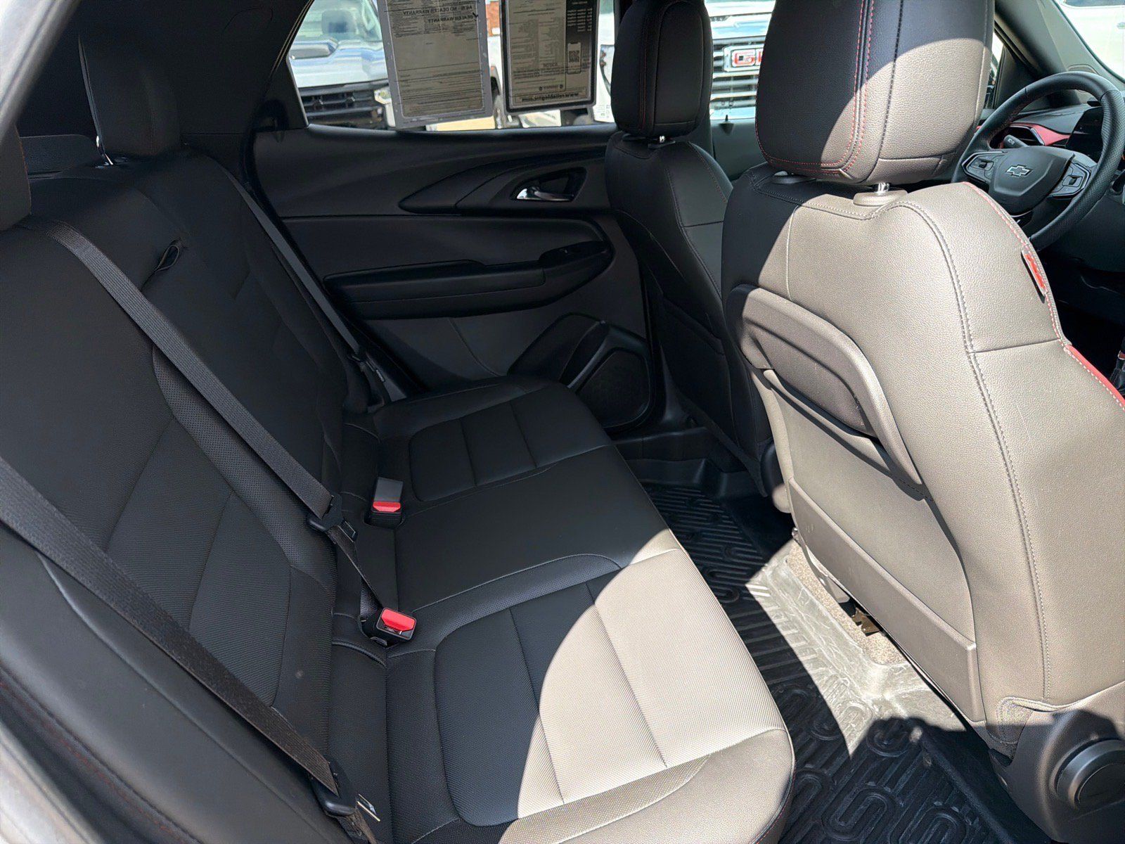 Used 2024 Chevrolet TrailBlazer RS FWD image 12
