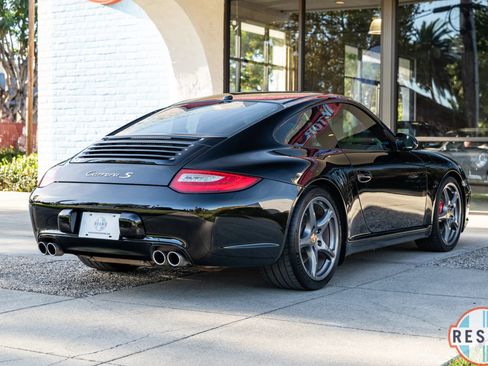 Used 2009 Porsche 911 Carrera S RWD image 6